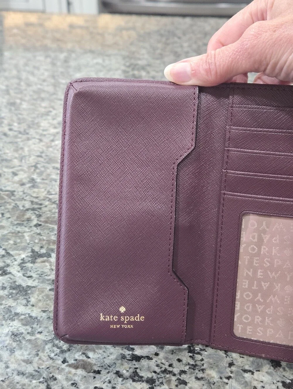 Kate Spade New York Laurel Way Saffiano Leather iPhone Wristlet